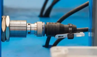 電容式傳感器通常由四個(gè)主要部分或部分組成(圖1)