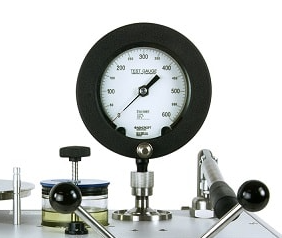 不同校準程序的數字壓力表結構和模擬壓力表結構(圖2)