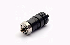 對(duì)于汽車機(jī)油壓力傳感器的選擇，與汽車的設(shè)計(jì)特點(diǎn)和設(shè)計(jì)理念