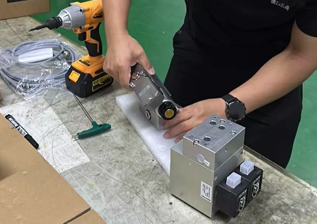 高效組裝組合閥并進行檢測，確保組合閥的性能和可靠性